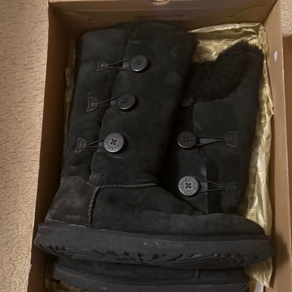 UGG Shoes - UGG Bailey ButtonTriplet Boots, Black